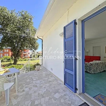 318 - Singola Quadrilocale A Con Terrazzo E Giardino, A 350 Mt Dal Mare - Spiaggia Inclusa Nel Prezzo * Marcelli